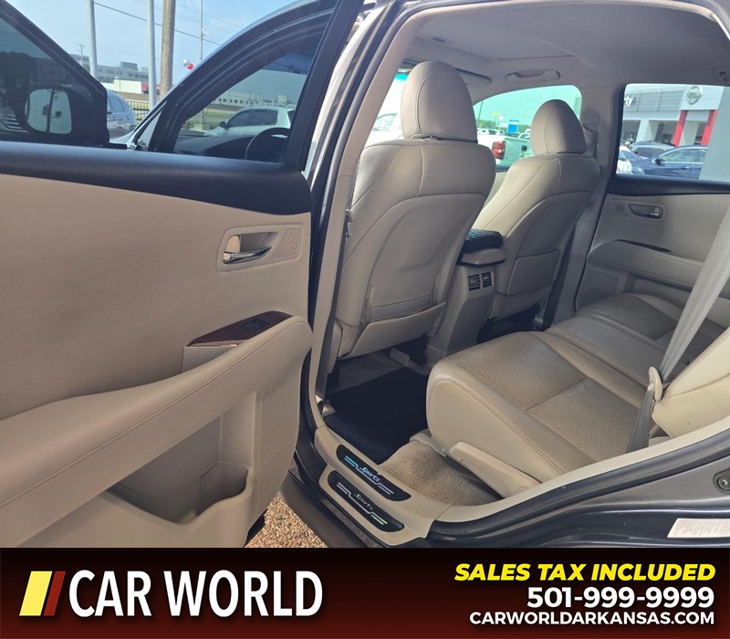Lexus RX 350 Vehicle Full-screen Gallery Image 9