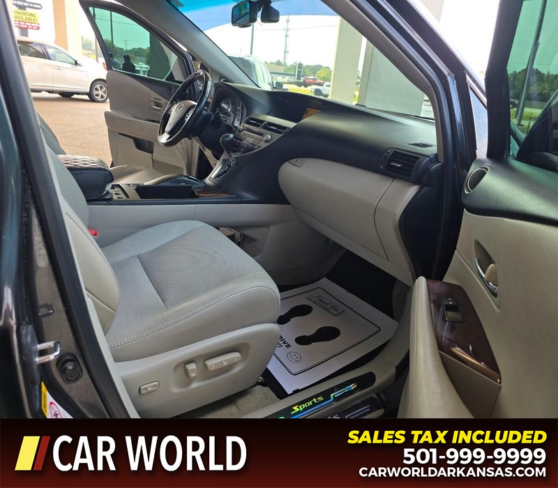 Lexus RX 350 Vehicle Full-screen Gallery Image 11
