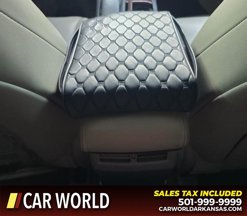 Lexus RX 350 Vehicle Full-screen Gallery Image 21