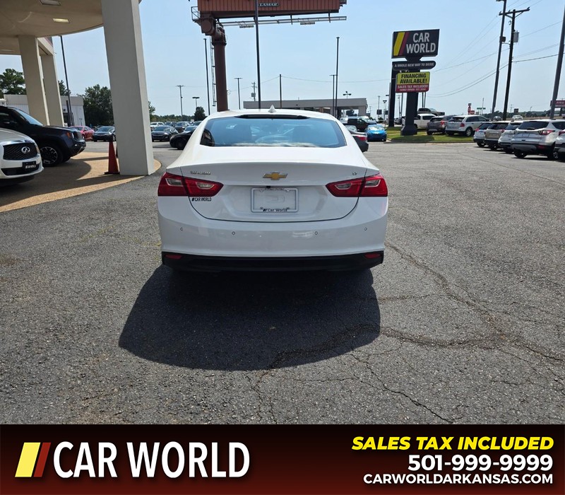 Chevrolet Malibu Vehicle Full-screen Gallery Image 5