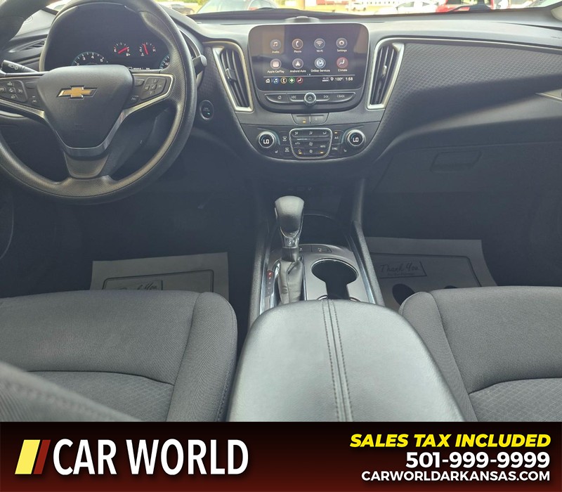 Chevrolet Malibu Vehicle Full-screen Gallery Image 18