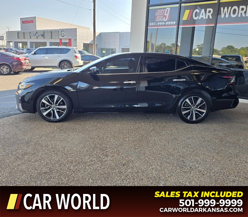 Nissan Maxima Vehicle Full-screen Gallery Image 4