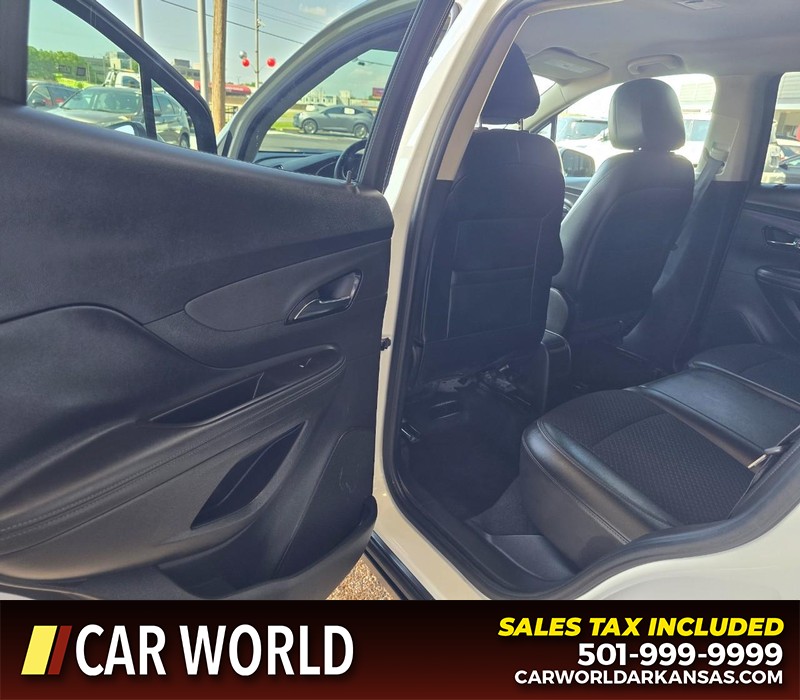 Buick Encore Vehicle Full-screen Gallery Image 9