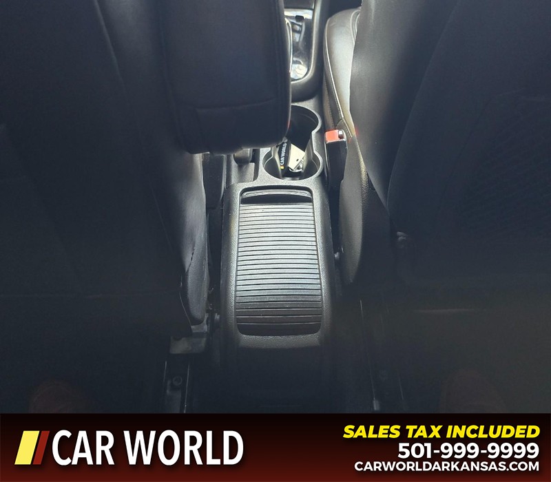 Buick Encore Vehicle Full-screen Gallery Image 19