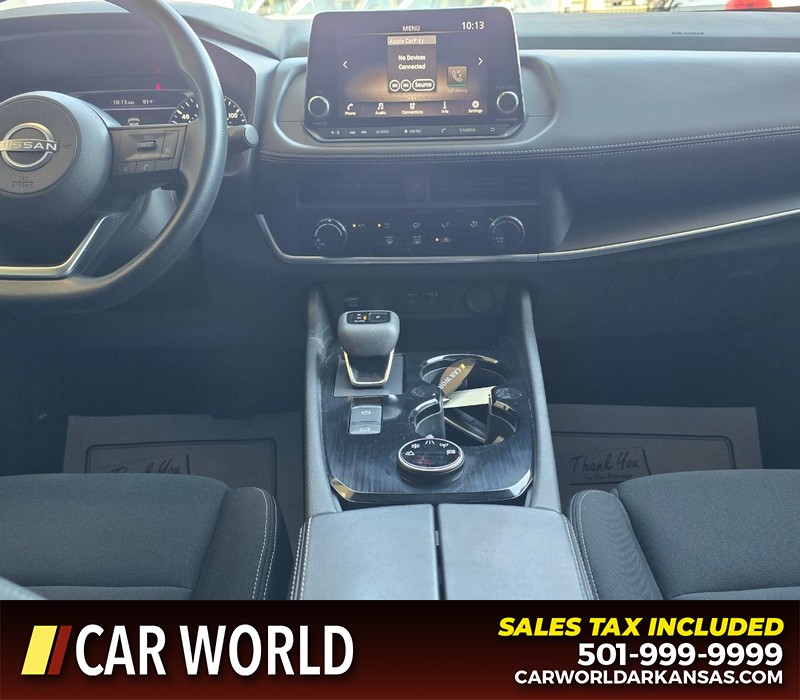 Nissan Rogue Vehicle Full-screen Gallery Image 18