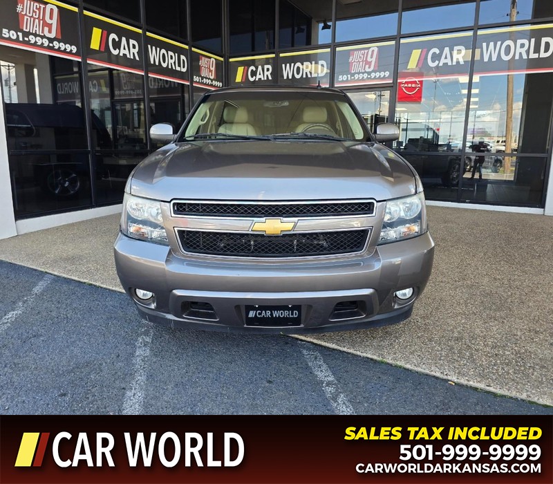 Chevrolet Tahoe Vehicle Full-screen Gallery Image 2