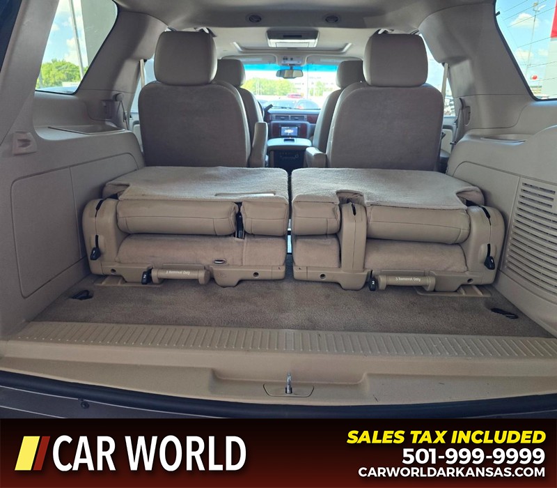 Chevrolet Tahoe Vehicle Full-screen Gallery Image 16
