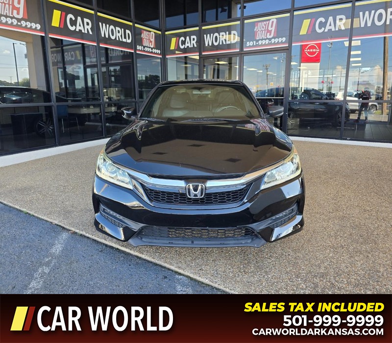 Honda Accord Sedan Vehicle Full-screen Gallery Image 2