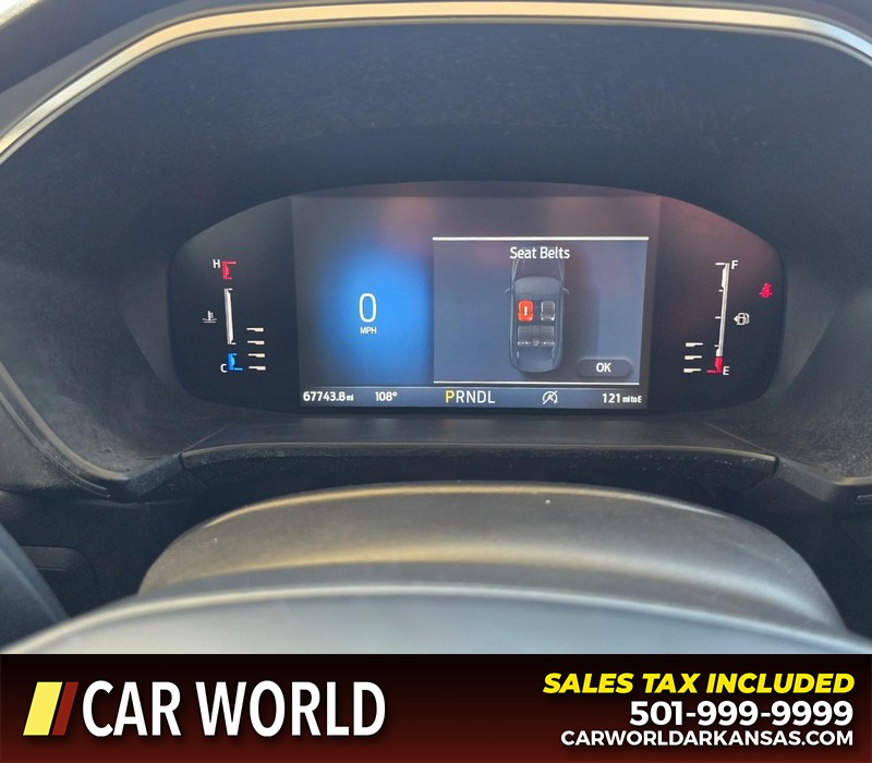 Ford Escape Vehicle Full-screen Gallery Image 17