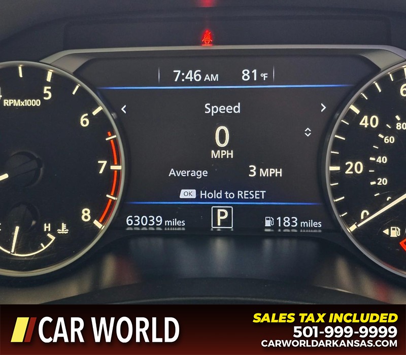 Nissan Altima Vehicle Full-screen Gallery Image 16