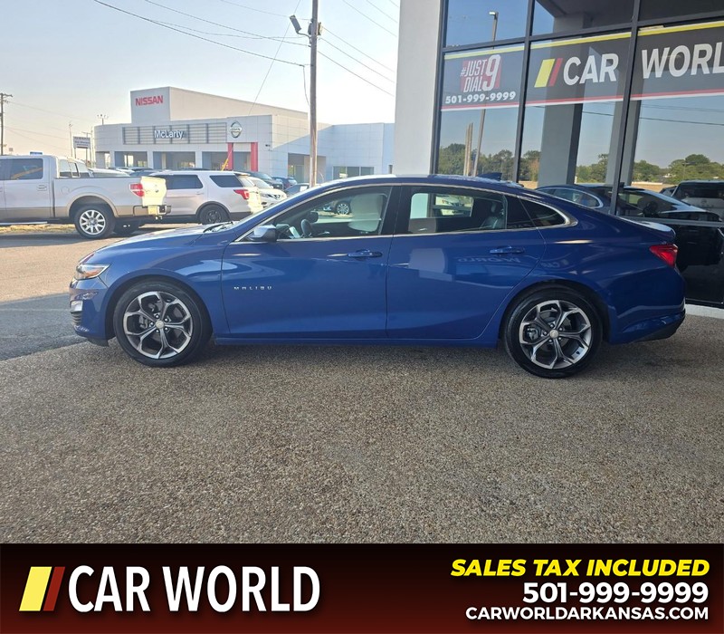 Chevrolet Malibu Vehicle Full-screen Gallery Image 4