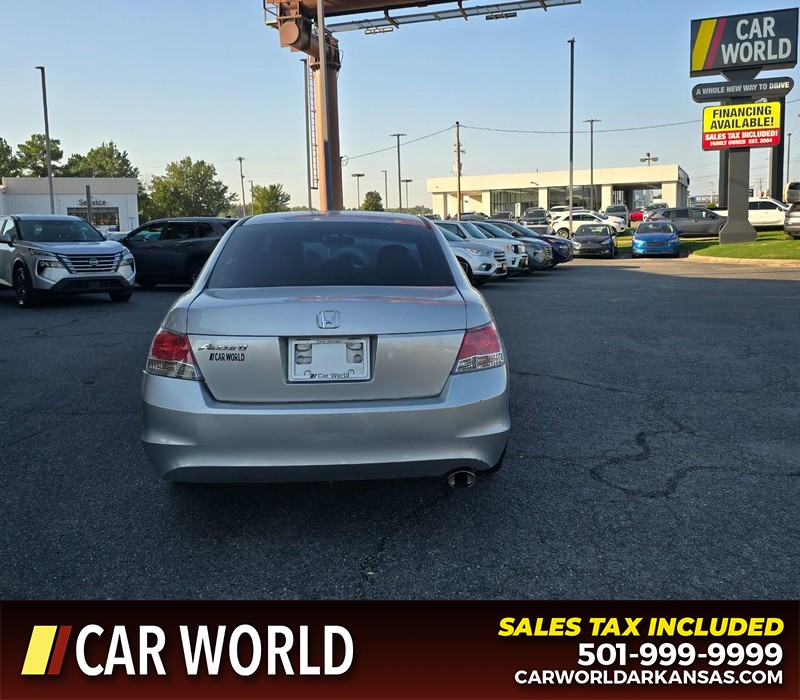 Honda Accord Sedan Vehicle Full-screen Gallery Image 5