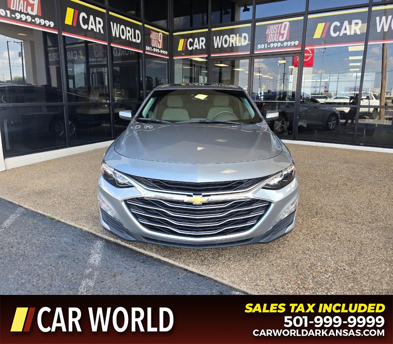 Chevrolet Malibu Vehicle Full-screen Gallery Image 2
