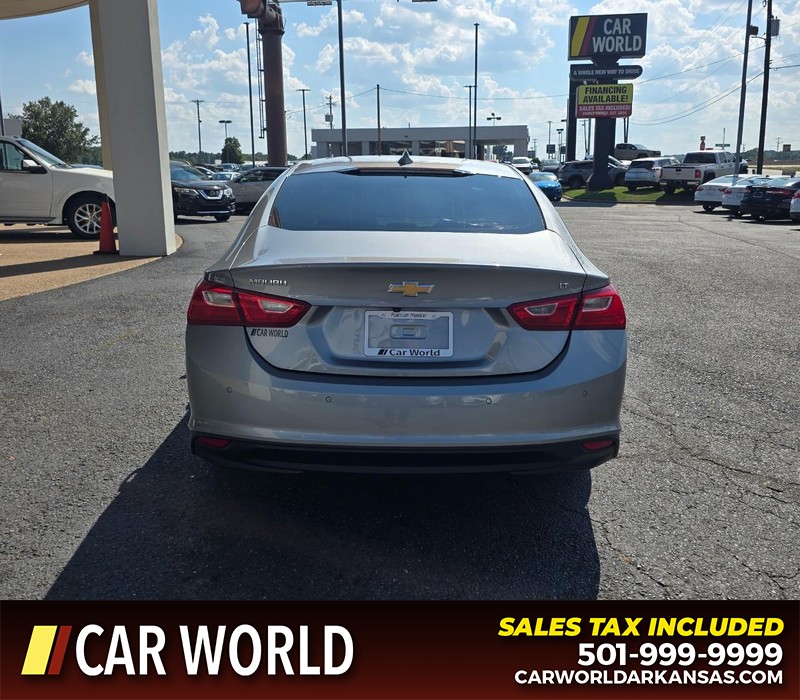 Chevrolet Malibu Vehicle Full-screen Gallery Image 5
