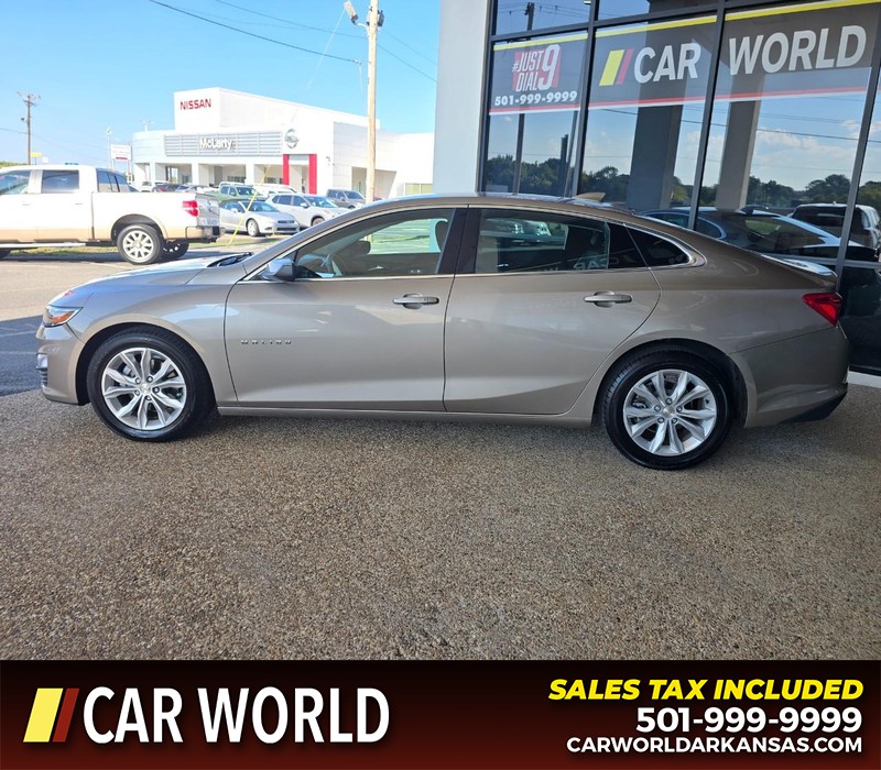 Chevrolet Malibu Vehicle Full-screen Gallery Image 4