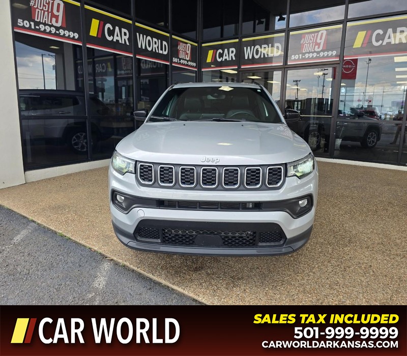 Jeep Compass Vehicle Full-screen Gallery Image 2