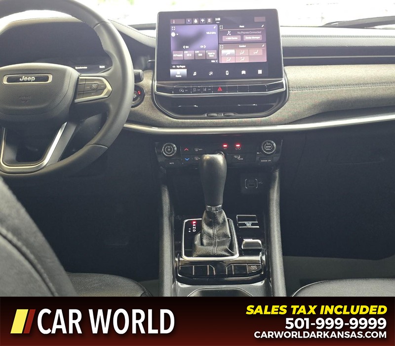 Jeep Compass Vehicle Full-screen Gallery Image 18