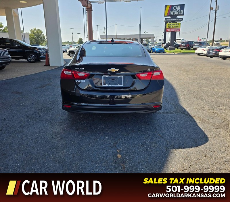 Chevrolet Malibu Vehicle Full-screen Gallery Image 5