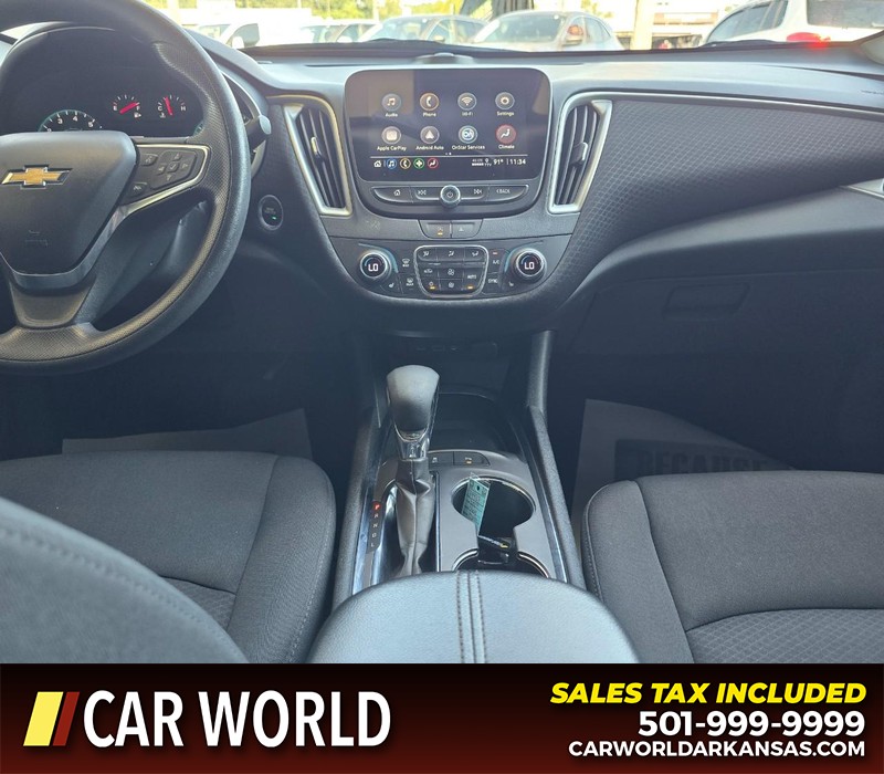 Chevrolet Malibu Vehicle Full-screen Gallery Image 18