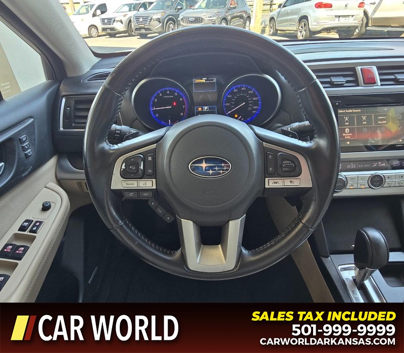 Subaru Legacy Vehicle Full-screen Gallery Image 15