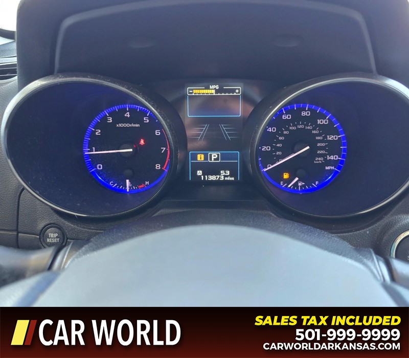 Subaru Legacy Vehicle Full-screen Gallery Image 17