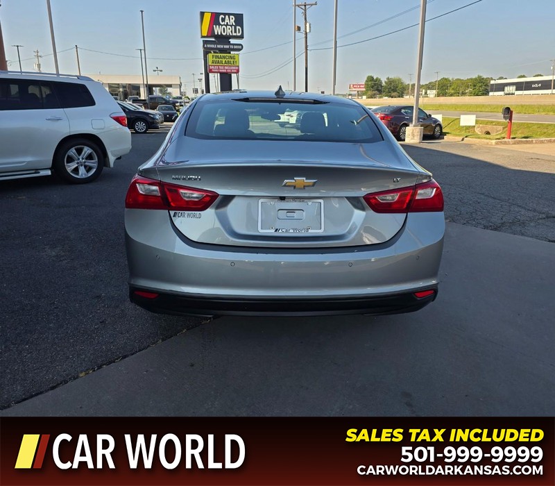 Chevrolet Malibu Vehicle Full-screen Gallery Image 5
