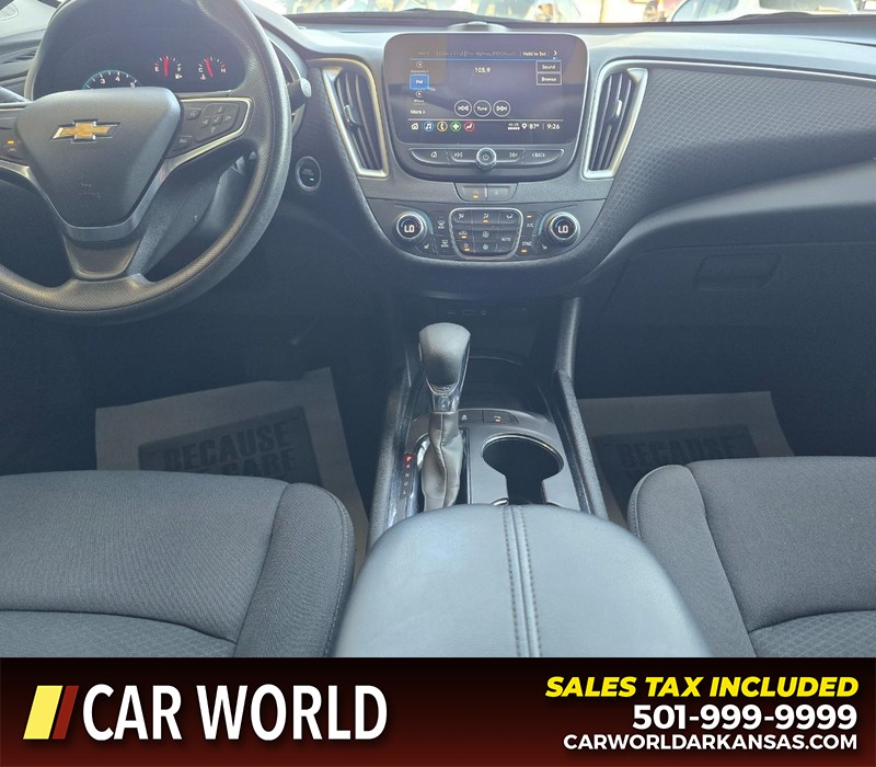 Chevrolet Malibu Vehicle Full-screen Gallery Image 18