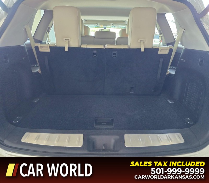 INFINITI QX60 Vehicle Full-screen Gallery Image 15