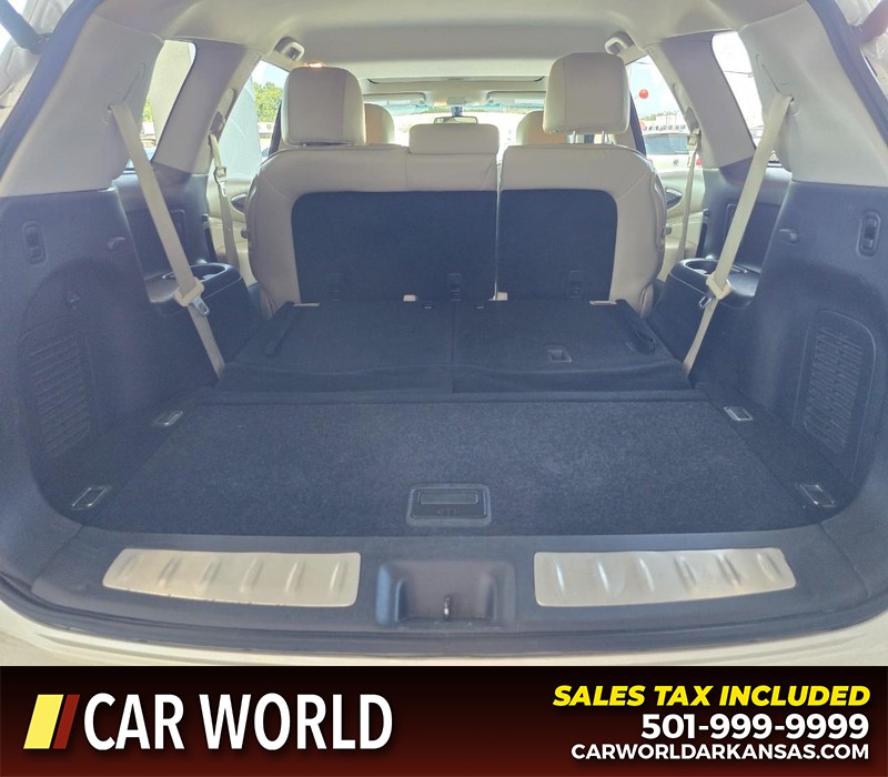 INFINITI QX60 Vehicle Full-screen Gallery Image 16