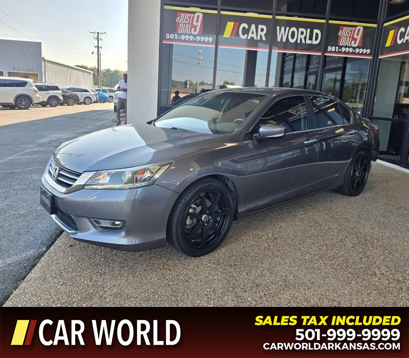 Honda Accord Sedan Vehicle Full-screen Gallery Image 3