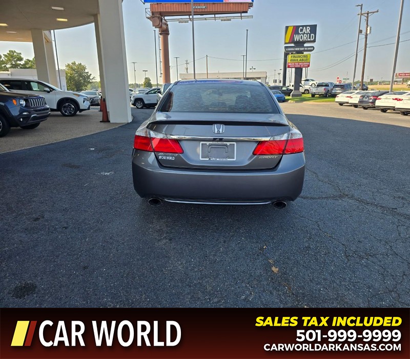 Honda Accord Sedan Vehicle Full-screen Gallery Image 5