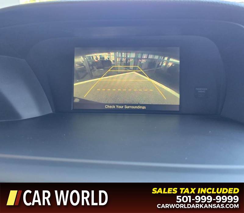 Honda Accord Sedan Vehicle Full-screen Gallery Image 18