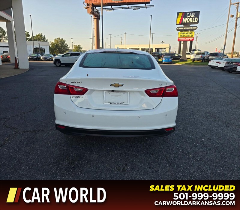 Chevrolet Malibu Vehicle Full-screen Gallery Image 5