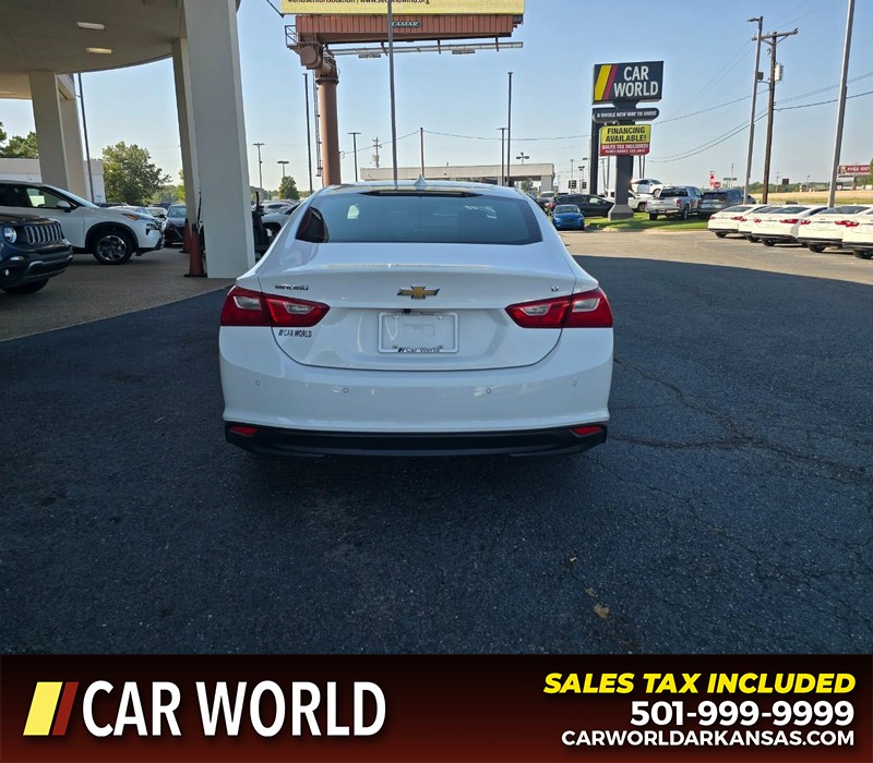 Chevrolet Malibu Vehicle Full-screen Gallery Image 5