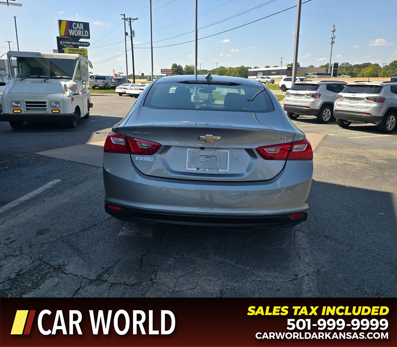 Chevrolet Malibu Vehicle Full-screen Gallery Image 5