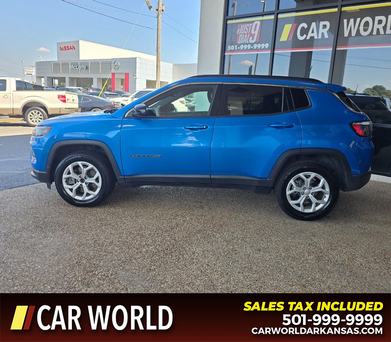 Jeep Compass Vehicle Full-screen Gallery Image 4