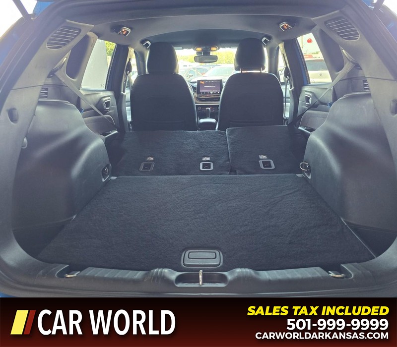 Jeep Compass Vehicle Full-screen Gallery Image 14