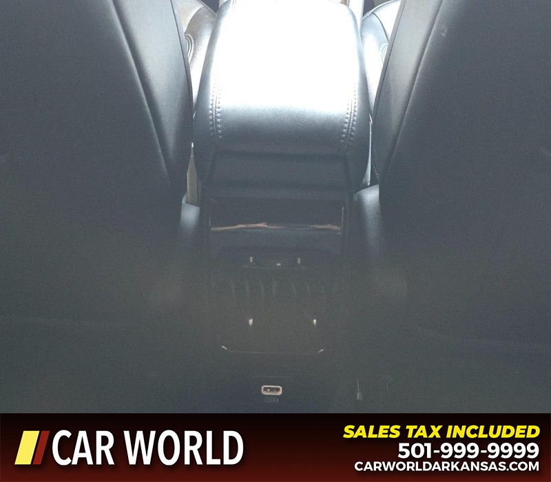 Jeep Compass Vehicle Full-screen Gallery Image 19