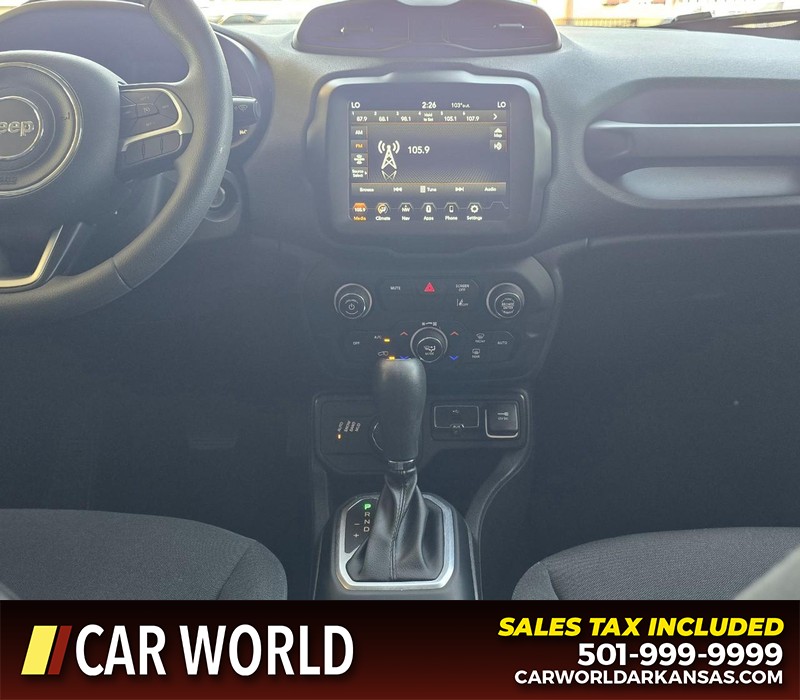 Jeep Renegade Vehicle Full-screen Gallery Image 18