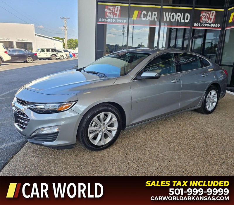 Chevrolet Malibu Vehicle Full-screen Gallery Image 3
