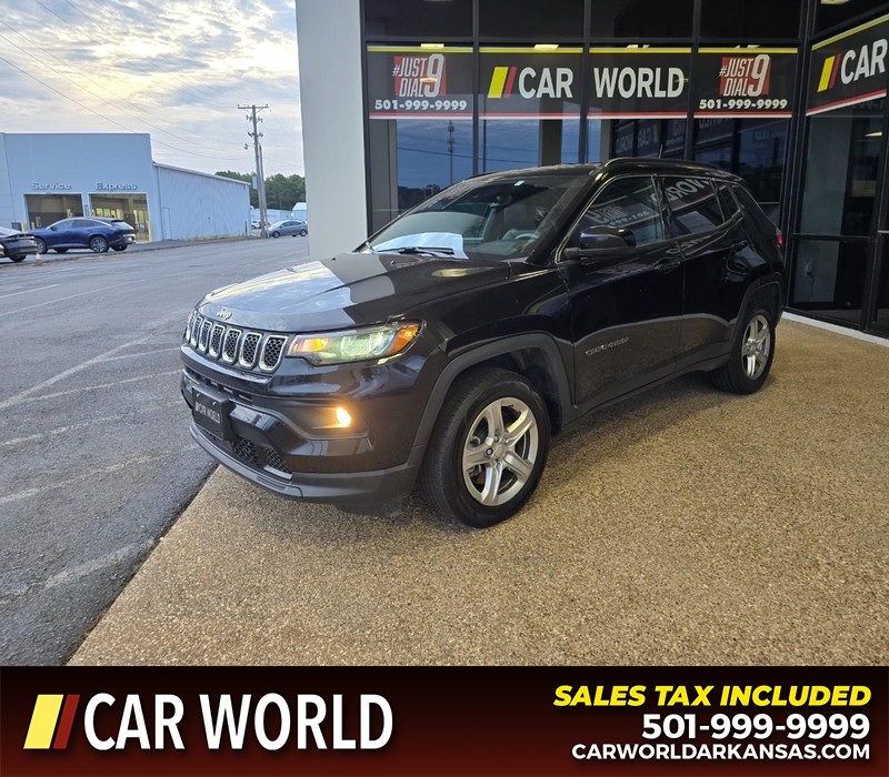 Jeep Compass Vehicle Full-screen Gallery Image 3
