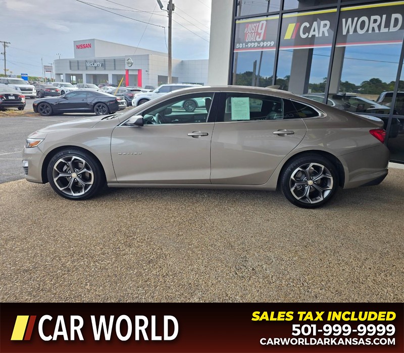 Chevrolet Malibu Vehicle Full-screen Gallery Image 4
