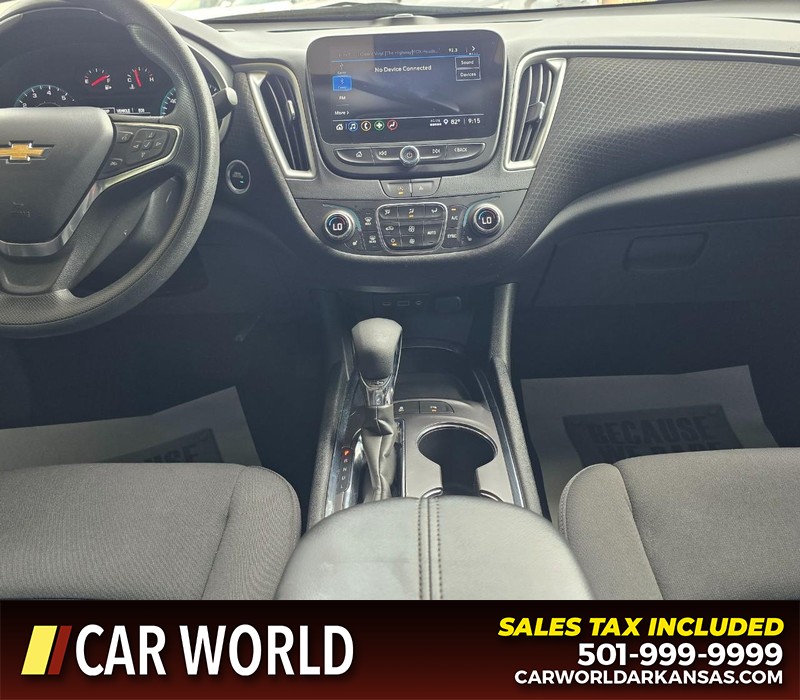 Chevrolet Malibu Vehicle Full-screen Gallery Image 18