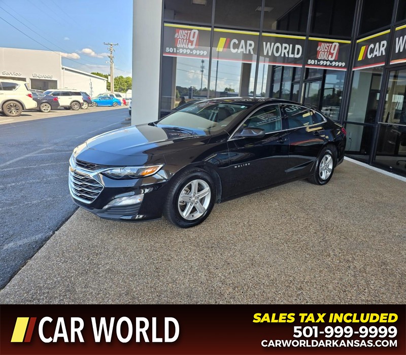 Chevrolet Malibu Vehicle Full-screen Gallery Image 3