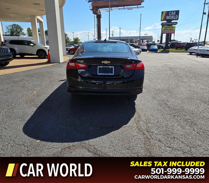 Chevrolet Malibu Vehicle Full-screen Gallery Image 5