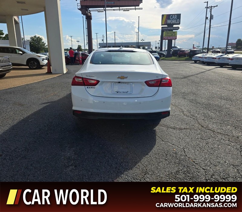 Chevrolet Malibu Vehicle Full-screen Gallery Image 5