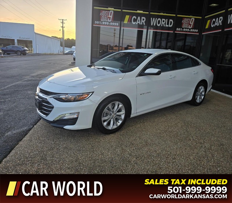 Chevrolet Malibu Vehicle Full-screen Gallery Image 3