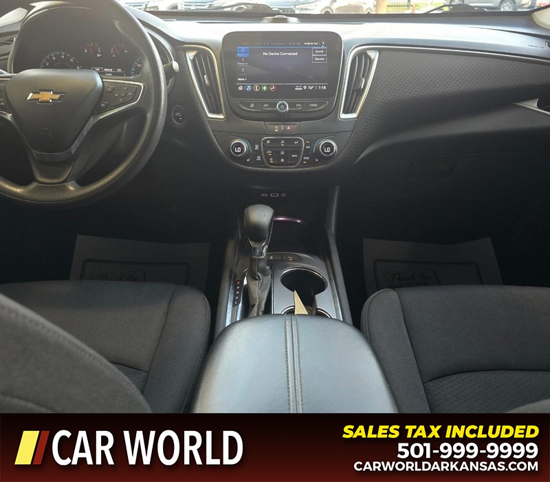 Chevrolet Malibu Vehicle Full-screen Gallery Image 18