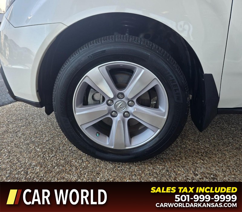Acura MDX Vehicle Full-screen Gallery Image 6