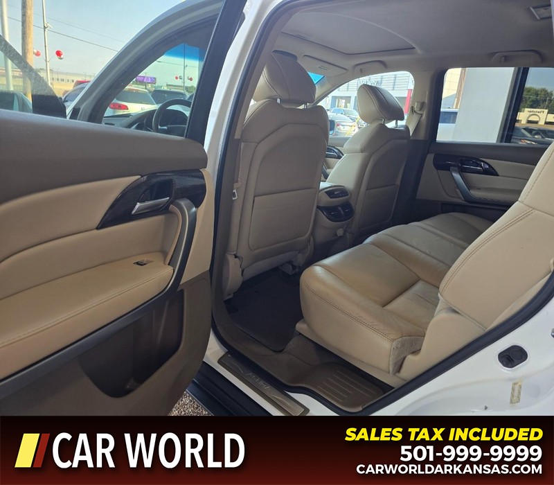 Acura MDX Vehicle Full-screen Gallery Image 9